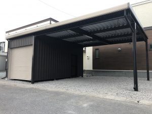 国産車両なんでも入庫可能！３台駐車！　